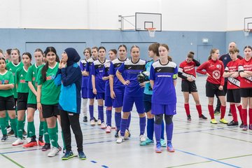 Bild 123 - B-Juniorinnen 2 Loewinnen Cup